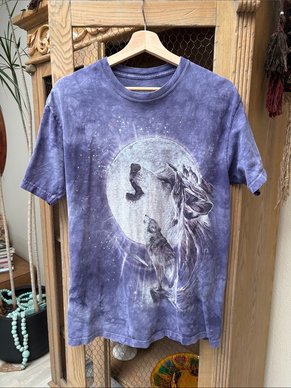 The Mountain Wolves Howling at the Moon Purple Tie Dye T-Shirt